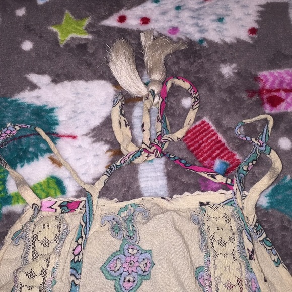 crop top - Picture 5 of 6